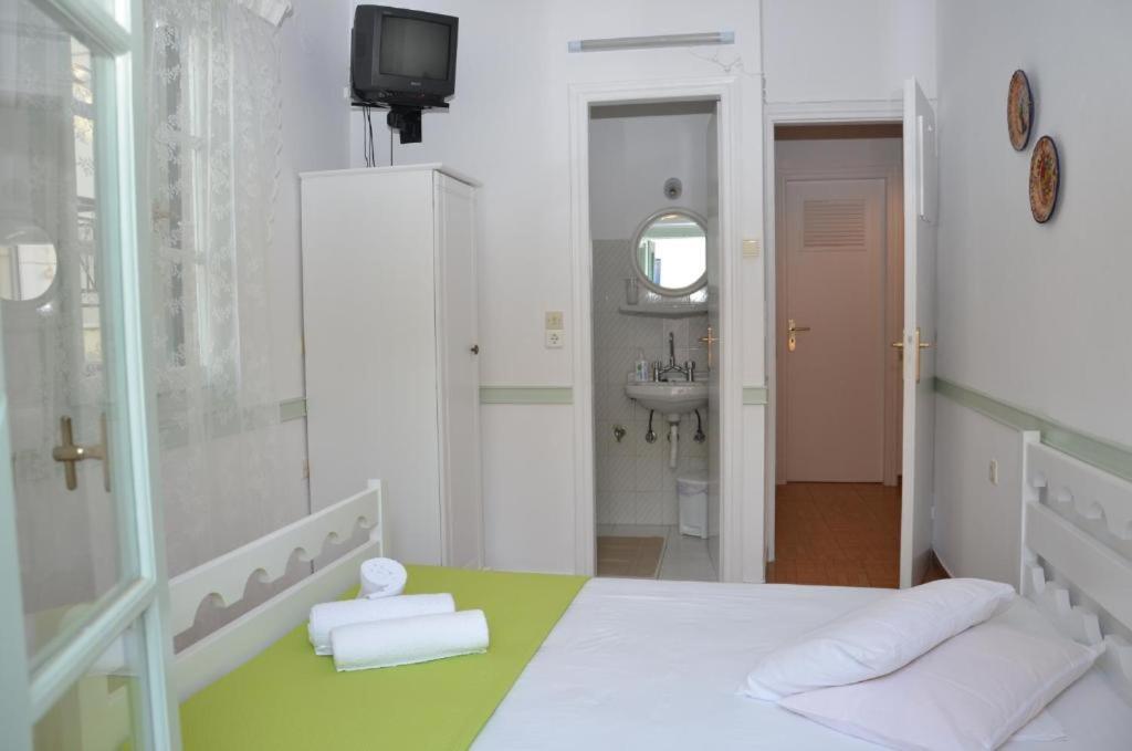 Aegli Rooms Tínos Dış mekan fotoğraf